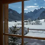 Alpi Giulie Chalets *