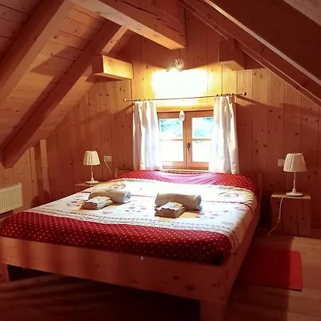 Alpi Giulie Chalets *