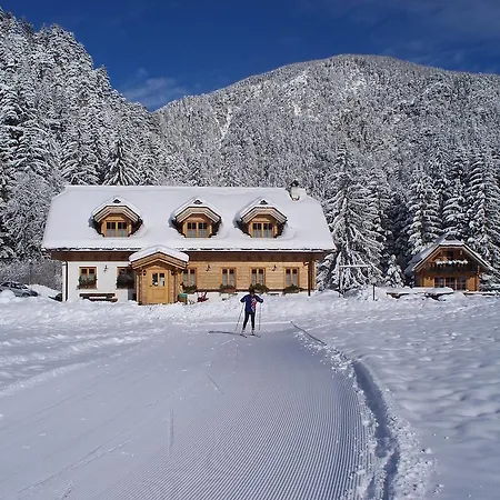 Alpi Giulie Chalets *