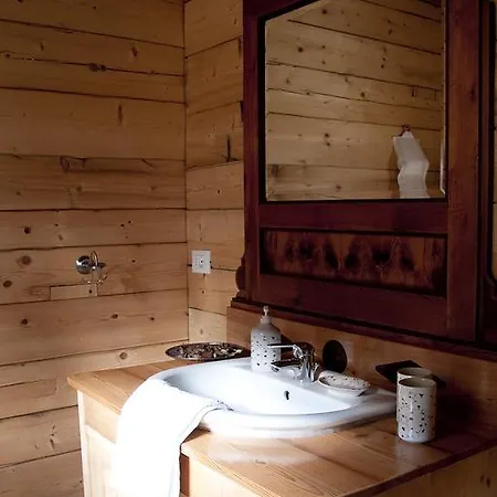 Alpi Giulie Chalets Πάρκο διακοπών *