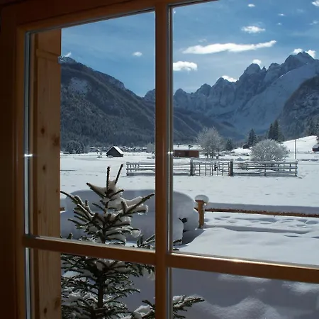 Alpi Giulie Chalets *