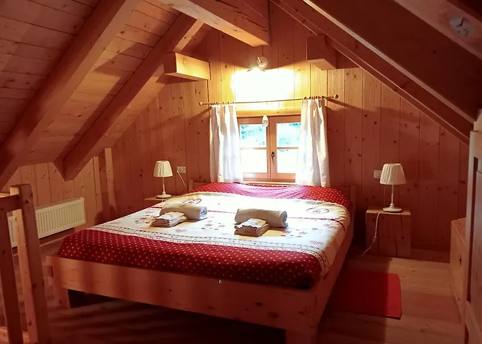 Alpi Giulie Chalets *