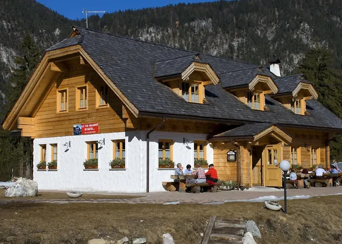 Holiday park Alpi Giulie Chalets *